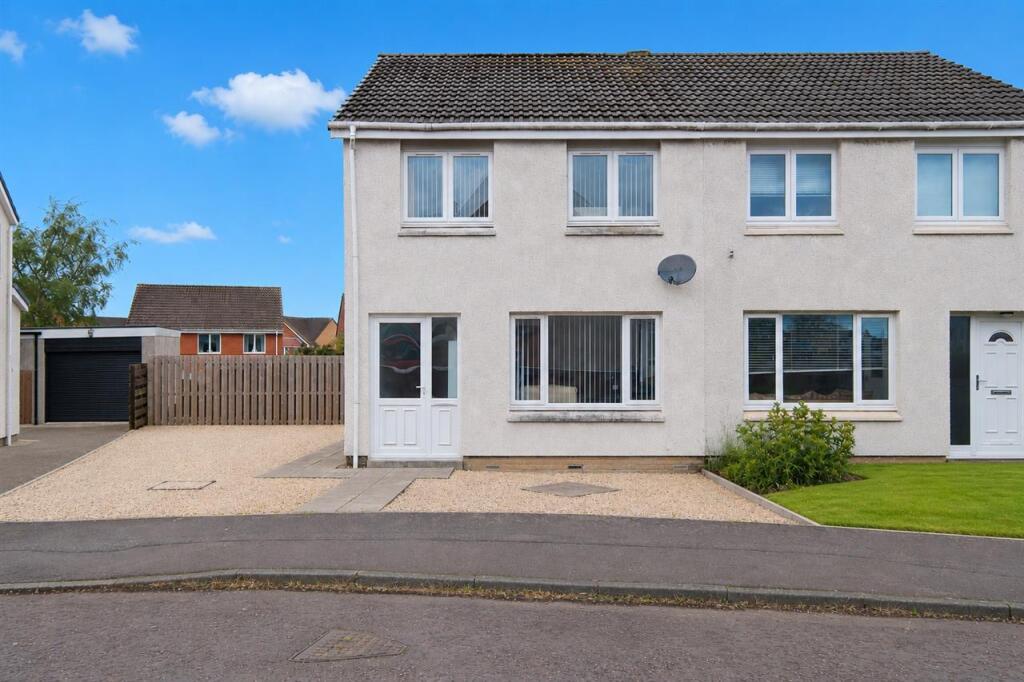 Main image of property: The Beeches, Blackwood