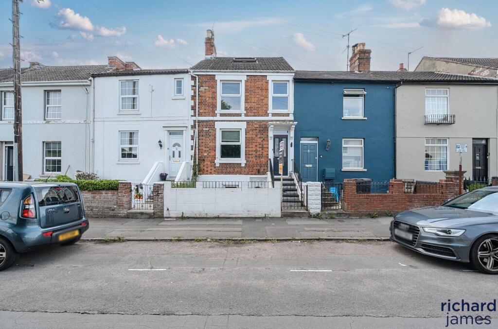 Main image of property: Belle Vue Road, Old Town, Swindon, SN1