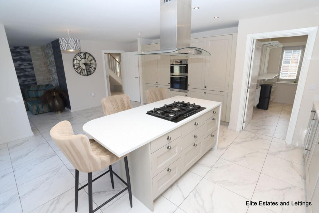House in Sunderland - View 4