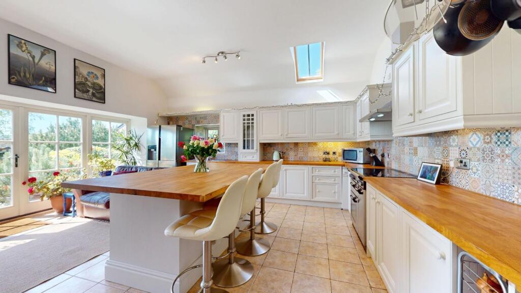 Llandyrnog, Plas Bennett, LL16 photo 3