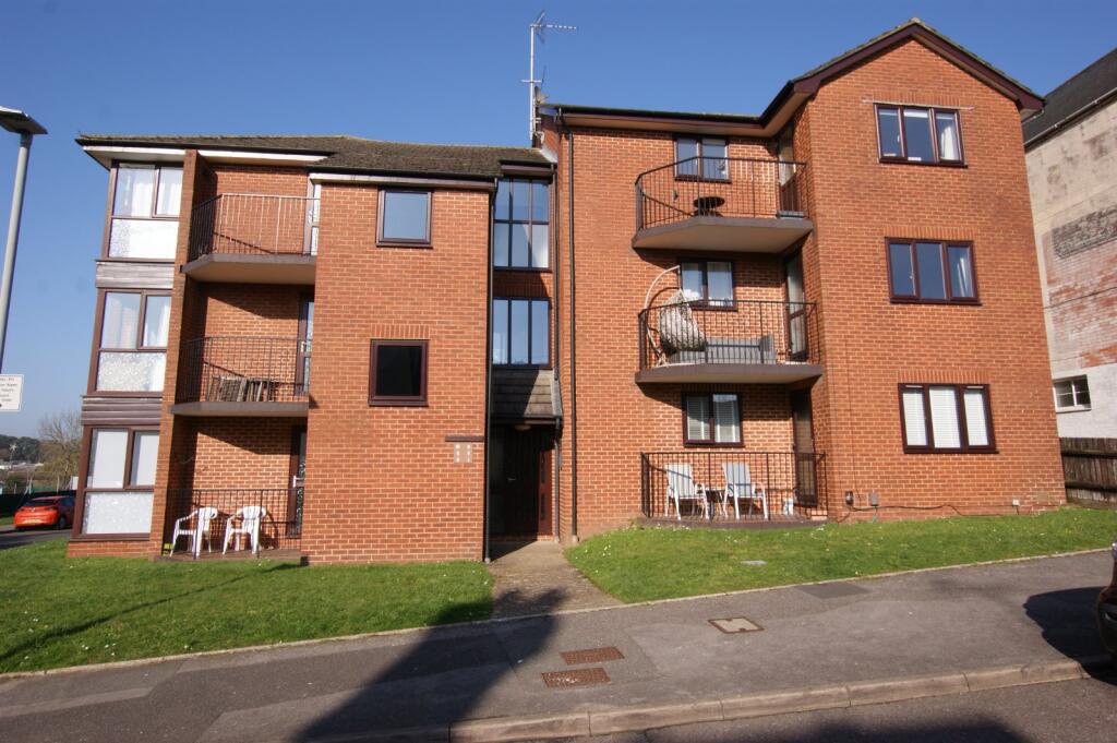 Main image of property: Flat 9, Jacklin Court, 2 Wentworth Drive,Broadstone,, Dorset, BH18