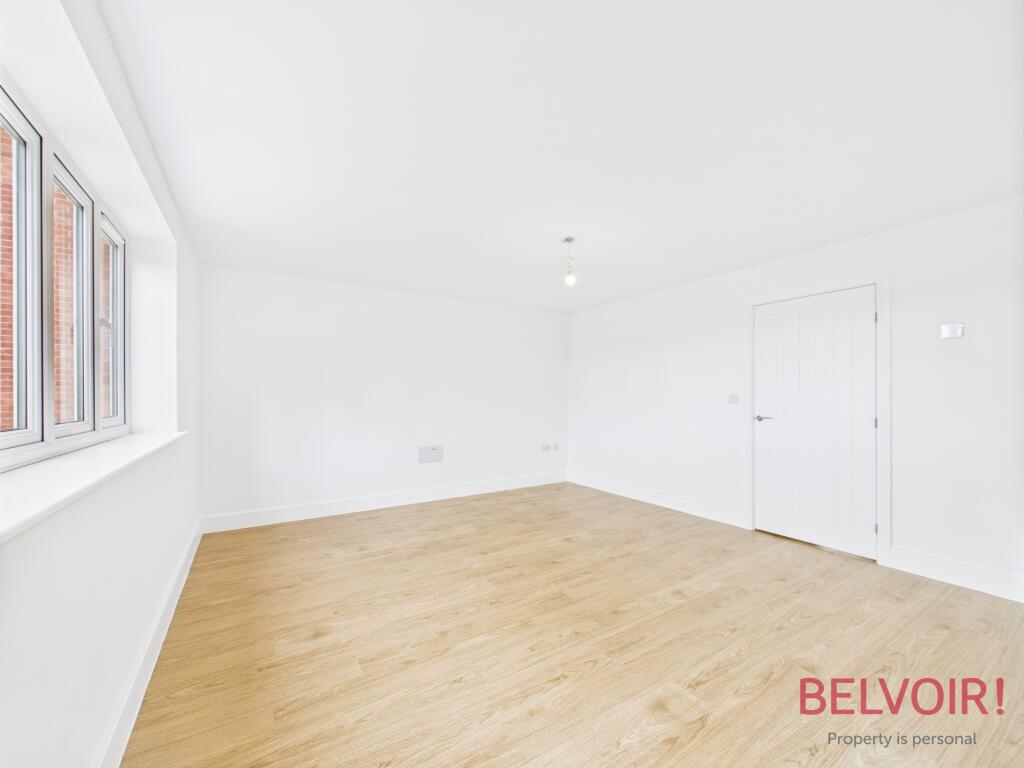 House in Mansfield, Nottinghamshire - View 5