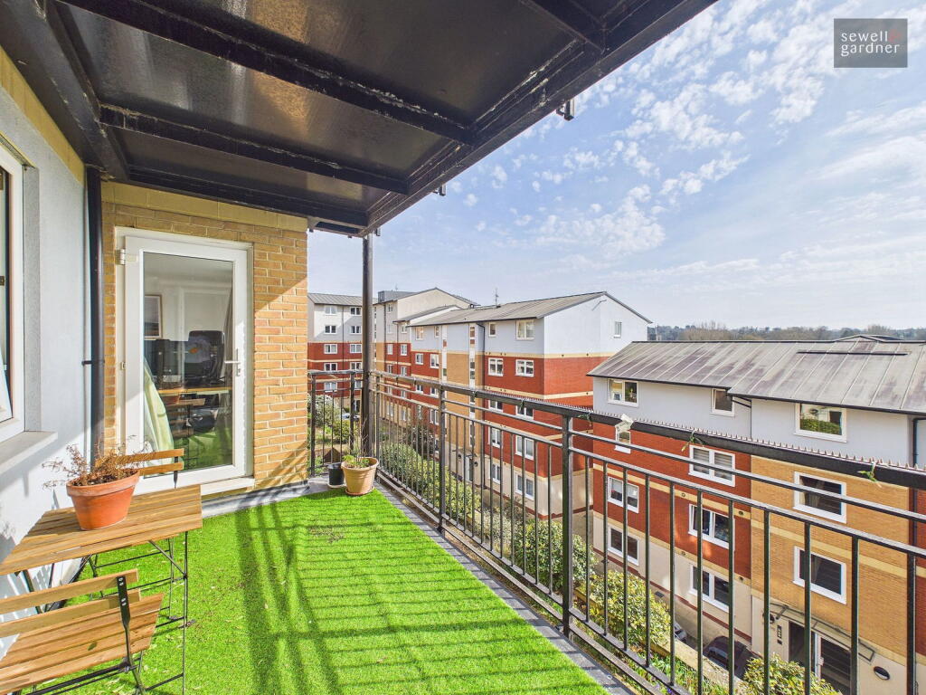 Apartment in Three Rivers, Batchworth - View 3