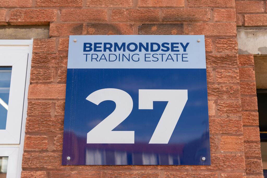 Bermondsey 27 INT July 202514.jpg
