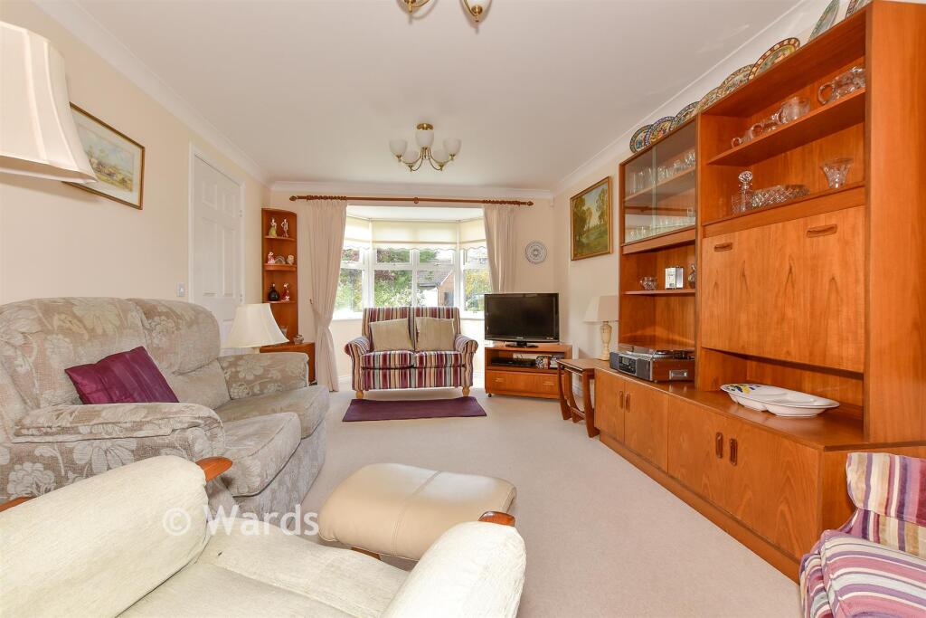 Abbott Way, Tenterden, Kent photo 4