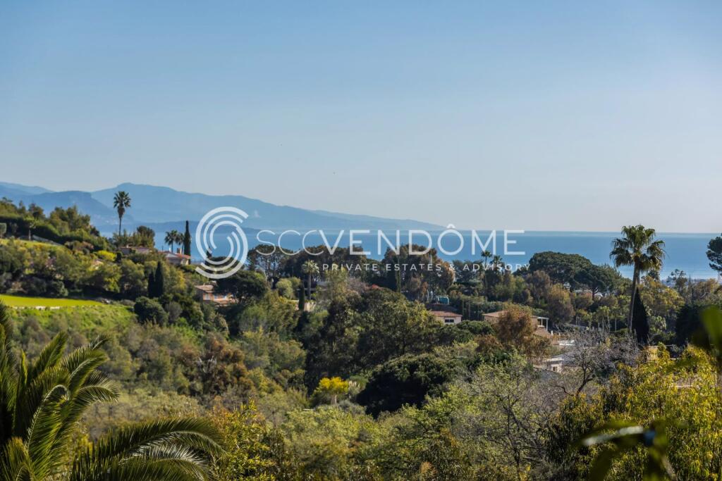 Main image of property: Provence-Alps-Cote d`Azur, Alpes-Maritimes, Vallauris