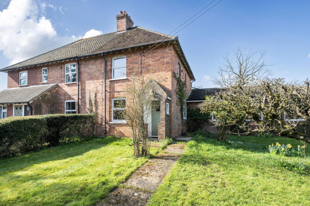 House in Basingstoke and Deane, Pamber - More