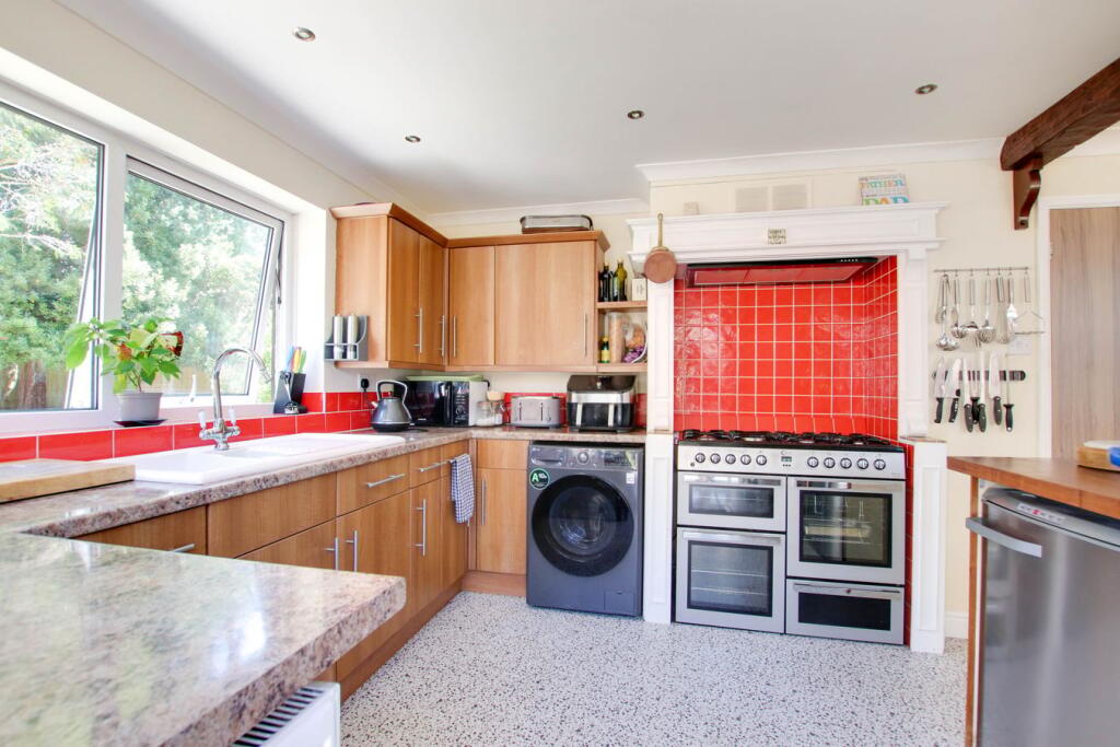 House in Southampton - View 5