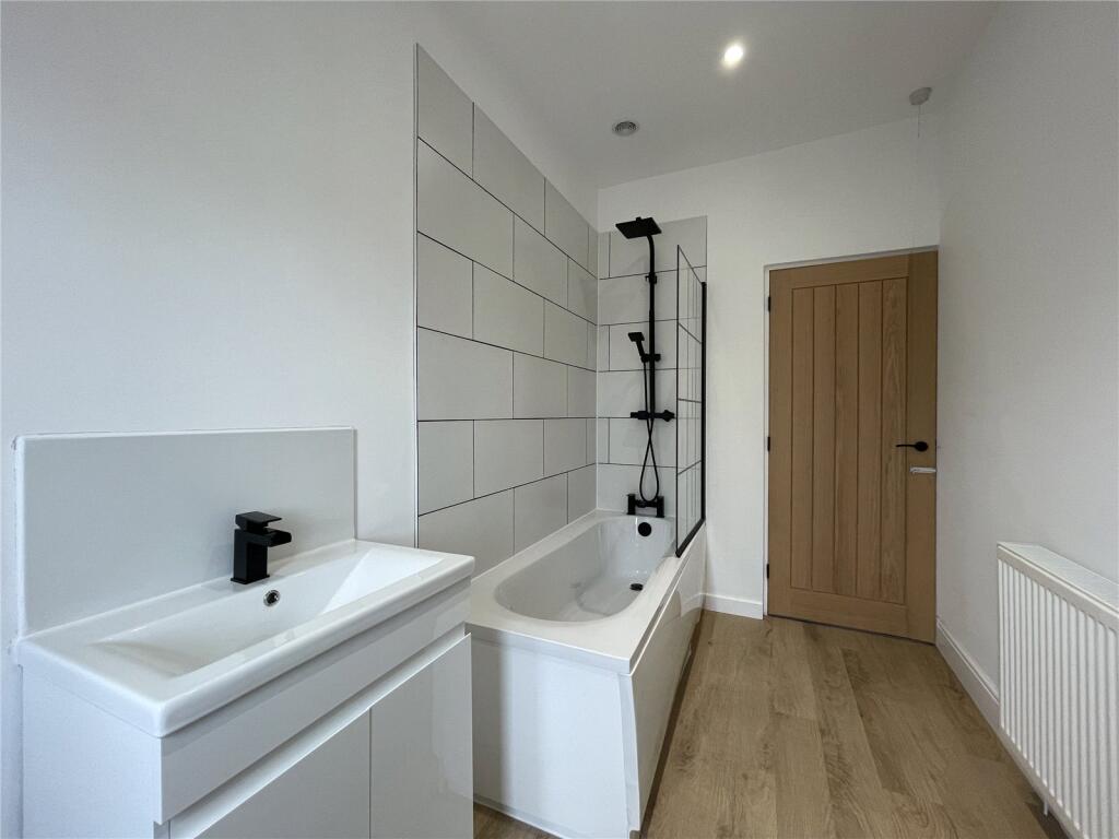 House in Llandudno, Caernarfon - View 5