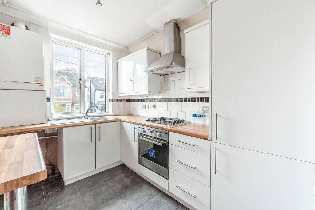Main image of property: Beresford Road, Harrow, HA1