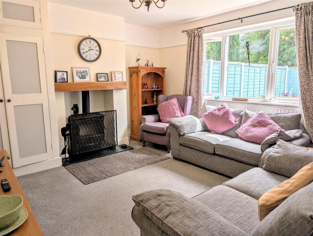 8 The Heath, Hadnall, Shrewsbury, SY4 4BB photo 3