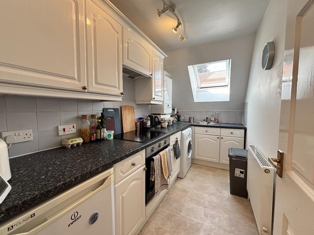 Apartment in Bristol - View 4