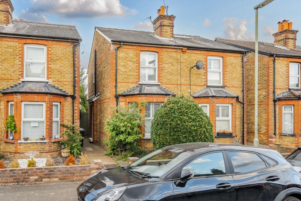 3-bed semi-detached on Upper Court Road, Epsom, KT19, £600,000
