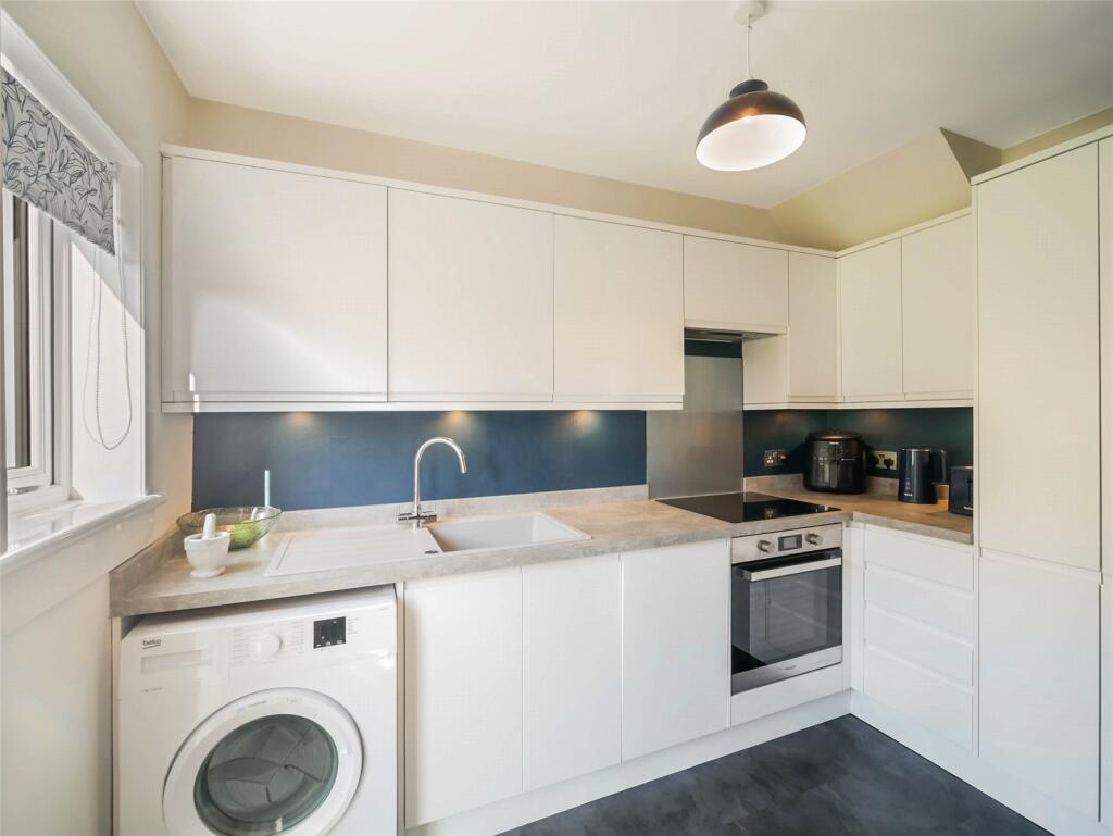 Bolivar Terrace, GLASGOW, Lanarkshire, G42 photo 4