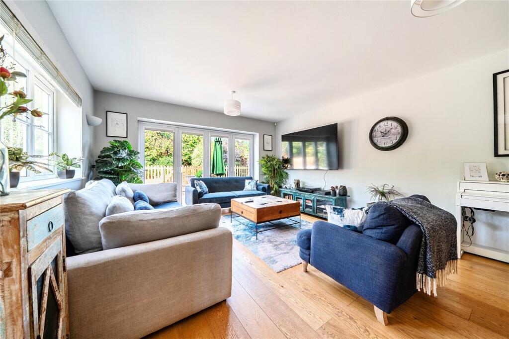 House in Taunton - View 2
