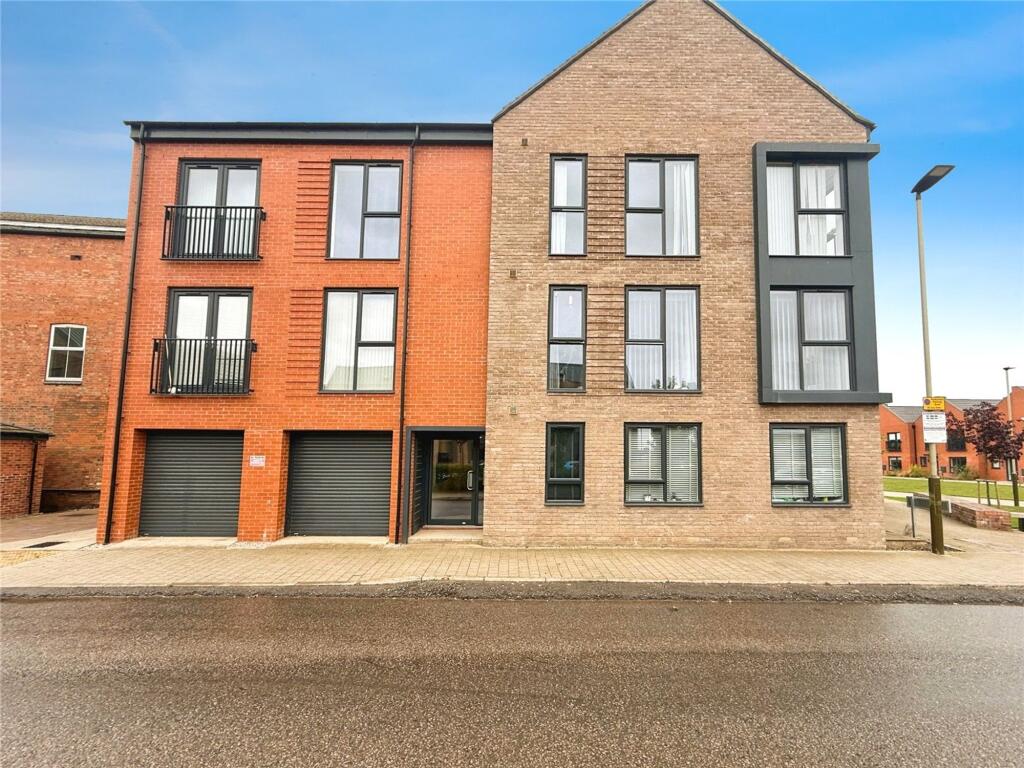 2-bed flat on Limekiln Road, Plantagenet House, LE3, £210,000