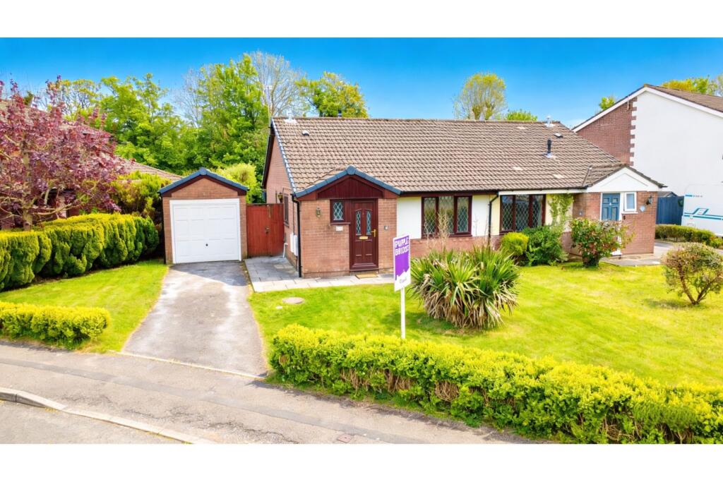 Main image of property: Ynysddu, Pontyclun, CF72