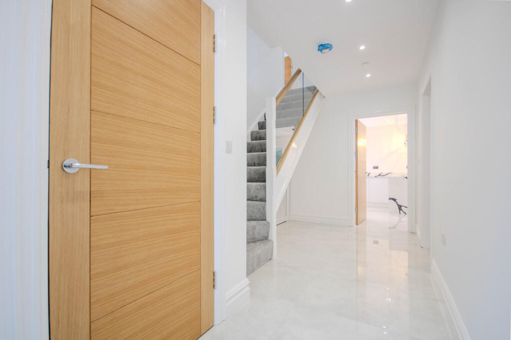 Leyshon Way, Bridgend, CF32 photo 3