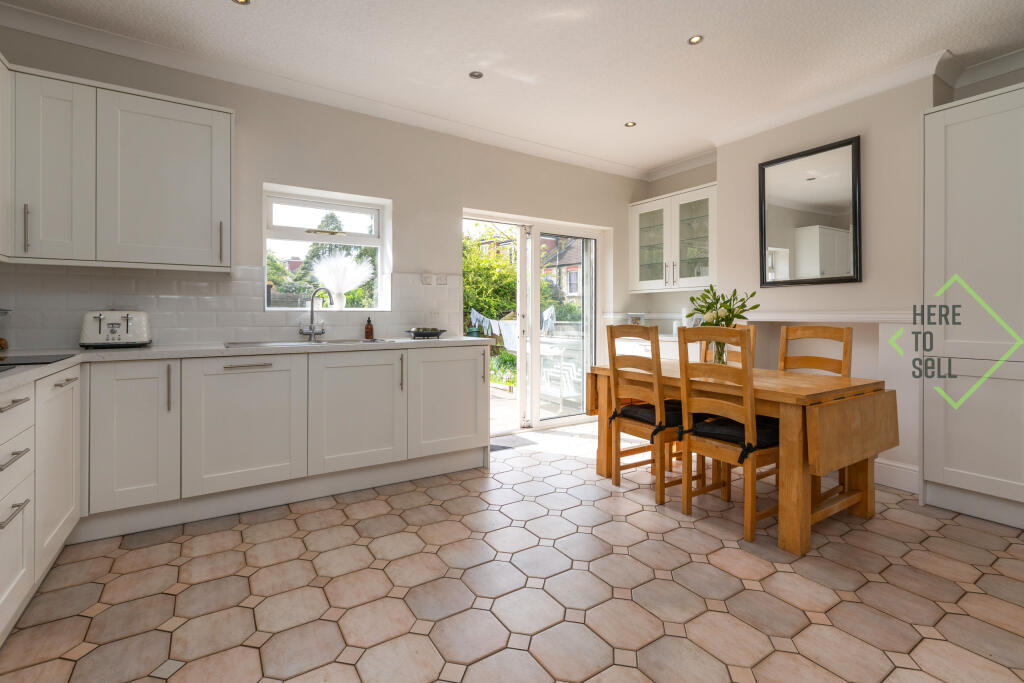 Main image of property: Brunswick Park Road, New Southgate, N11