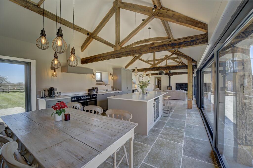 House in Stratford-on-Avon, Salford Priors - View 5