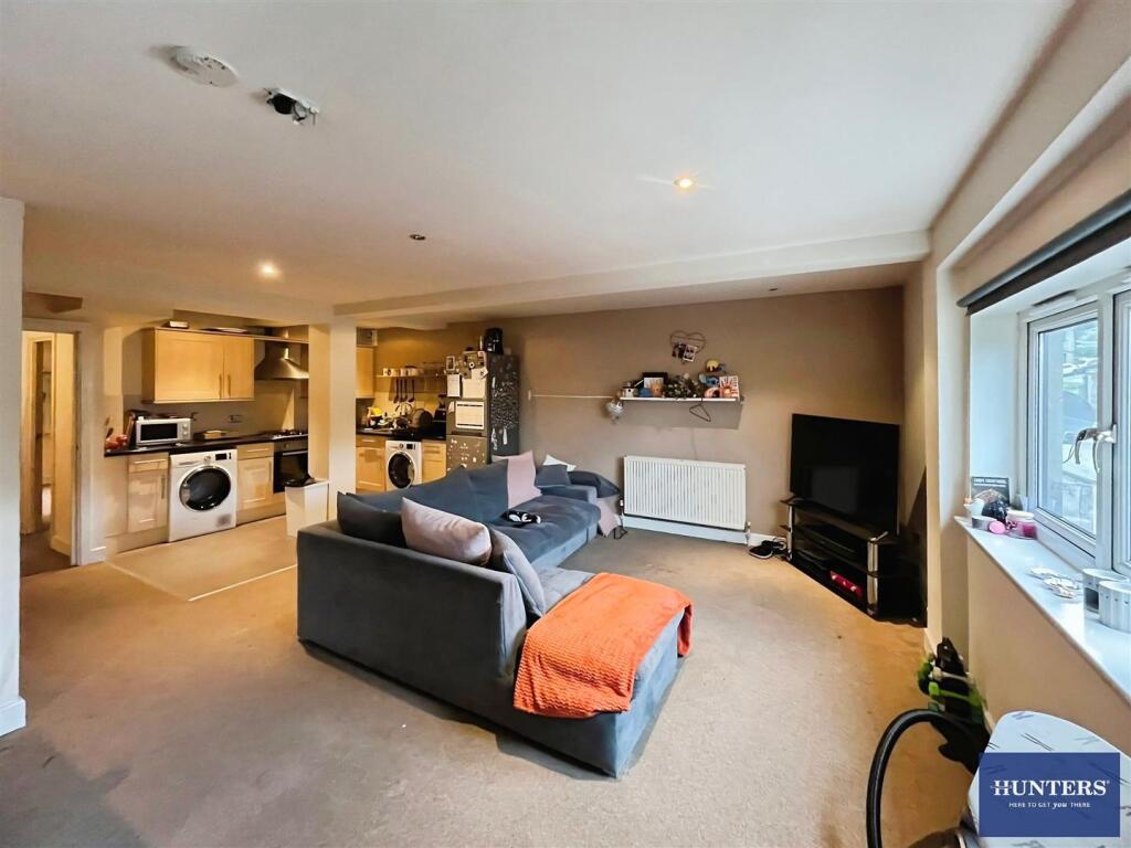Apartment in Halifax - View 5