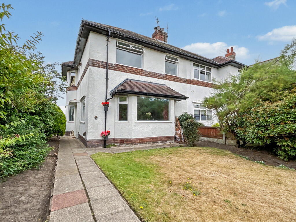3-bed semi-detached on Radnor Drive, Churchtown, Southport, £280,000