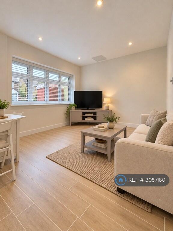 Main image of property: Vyner Road, London, W3