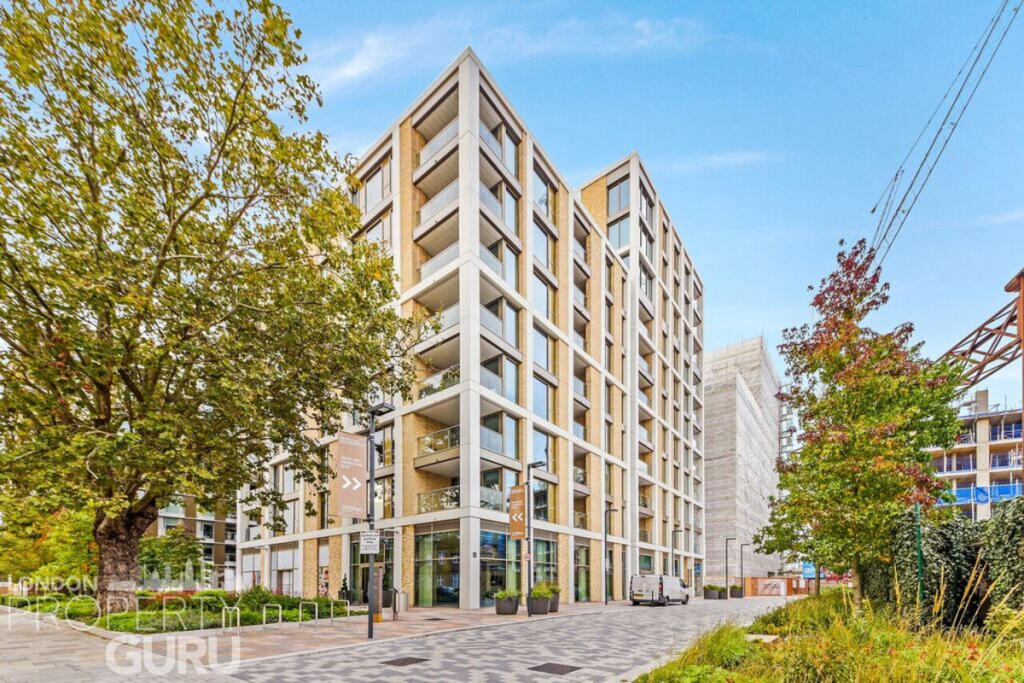 Main image of property: Prince Of Wales Drive, London, SW11