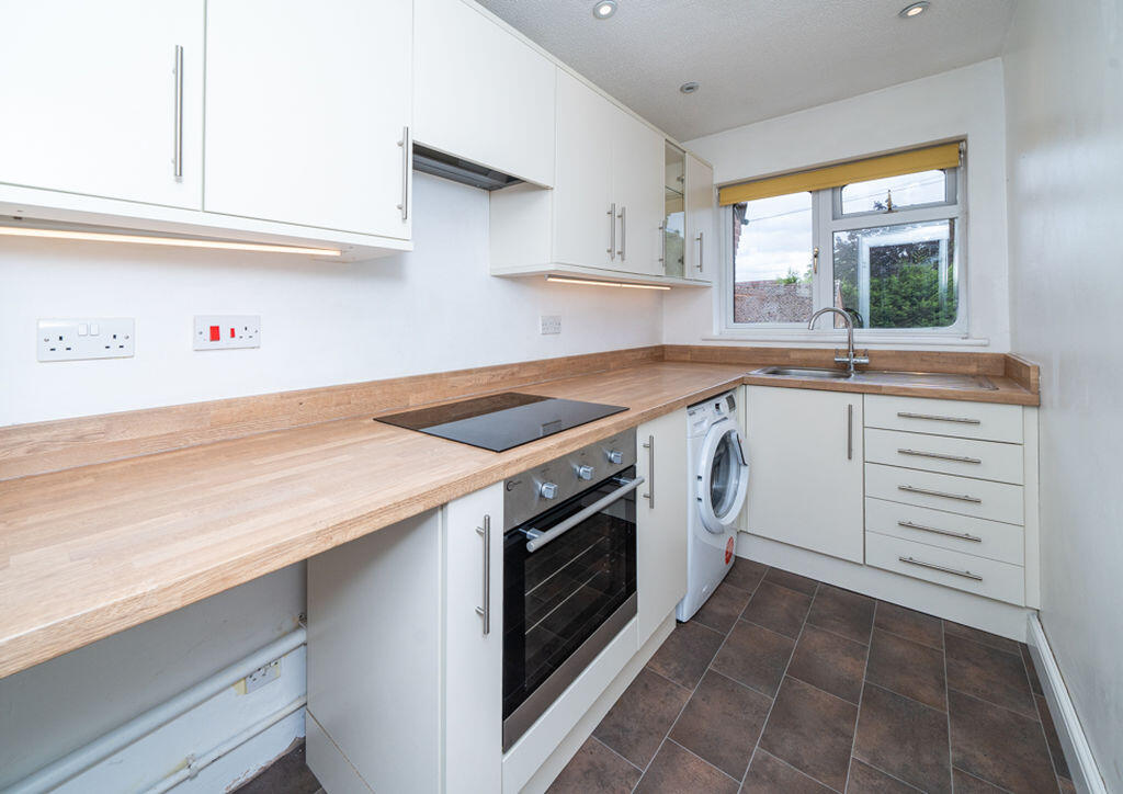 Apartment in Dudley - More