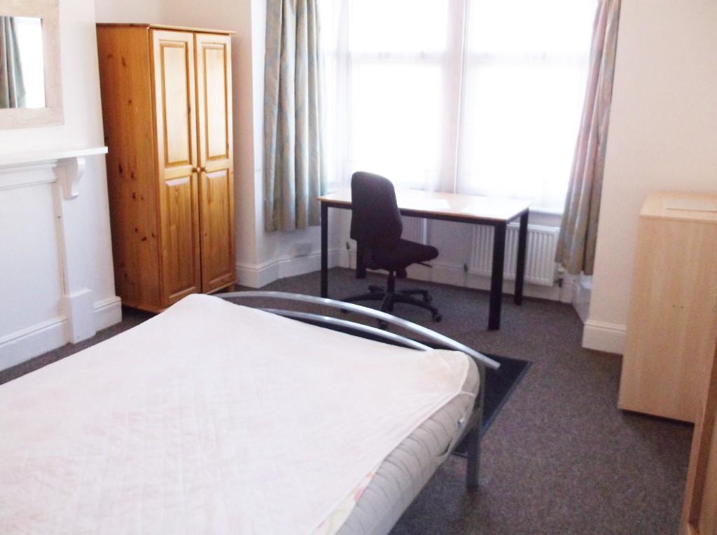 Main image of property: QUEENS ROAD, Clarendon Park, Leicester, LE2