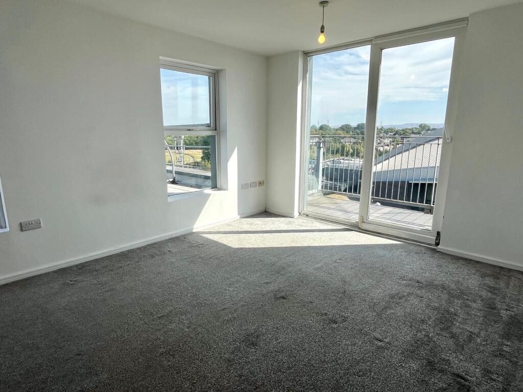 Apartment in Manchester - View 4