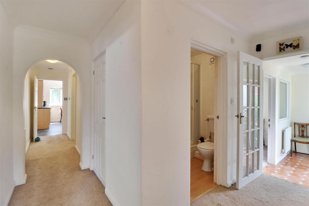 House in Tonbridge - More
