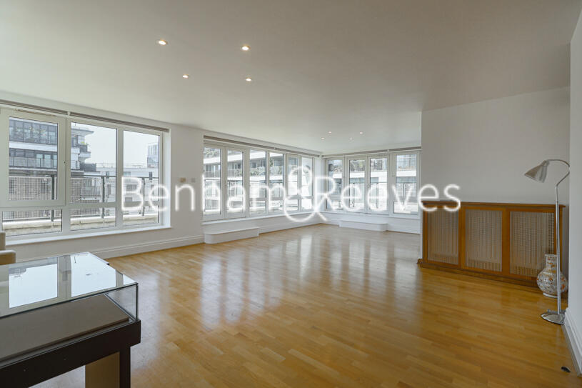 Main image of property: Warren House, Beckford Close, W14