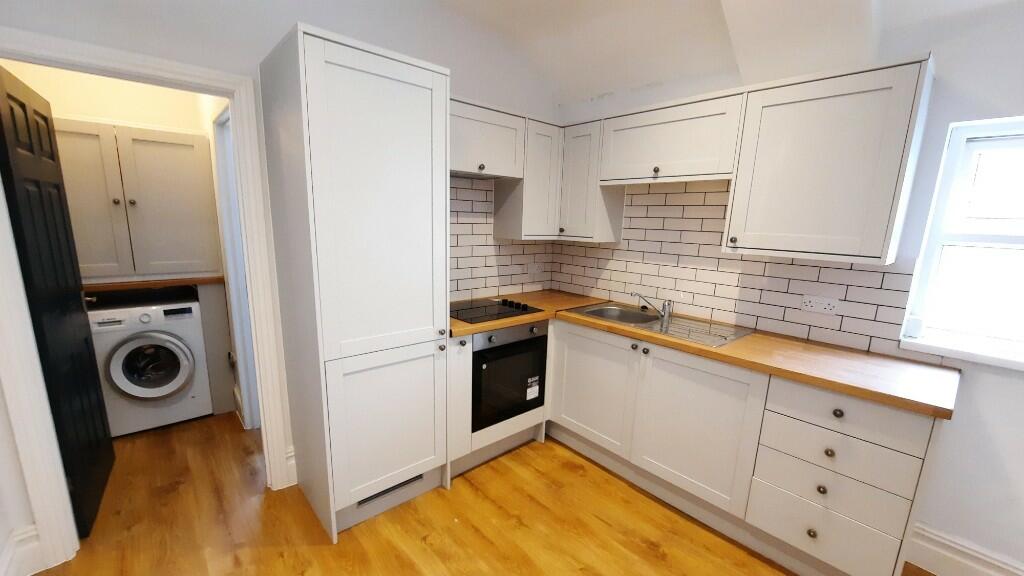 Main image of property: Claude Road, Cardiff, CF24 3PZ