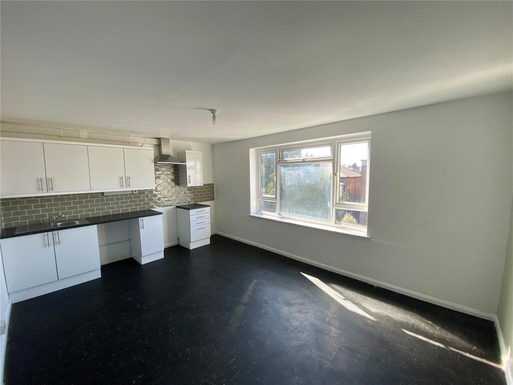 Apartment in London - View 3