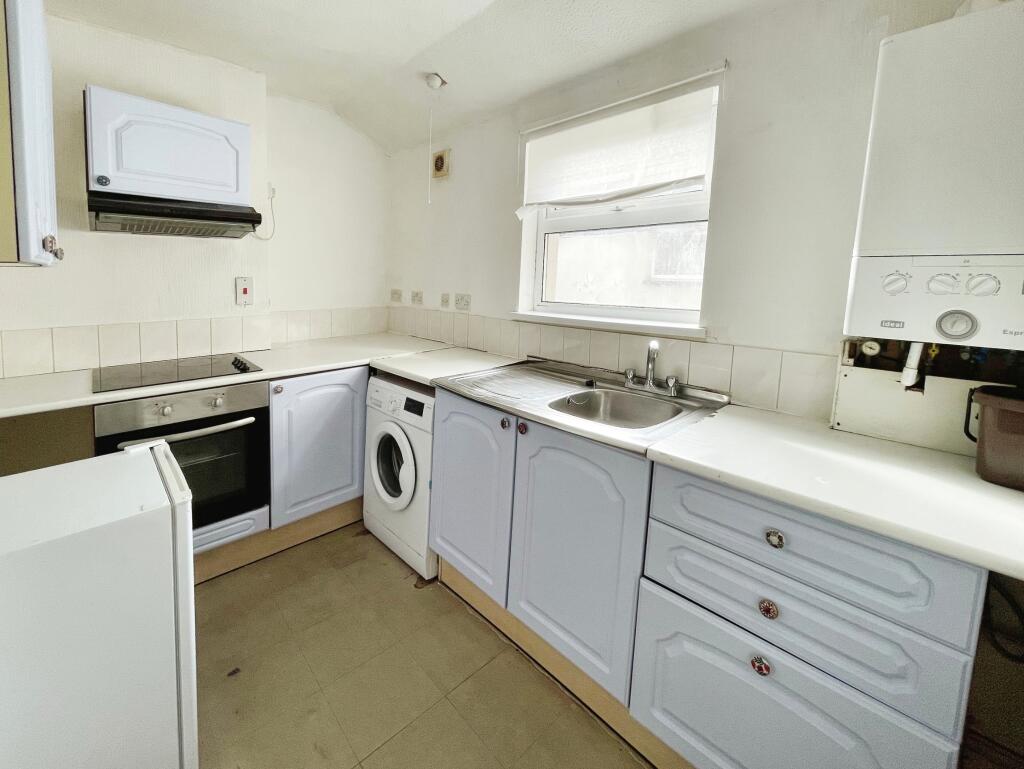 Apartment in Cardiff - View 2