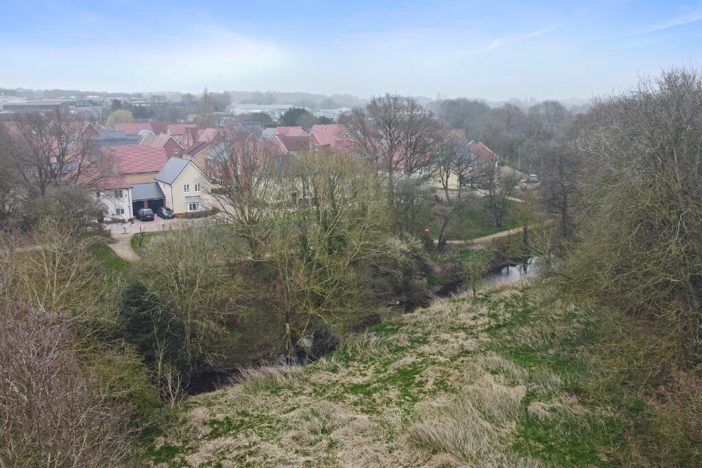 Nightingale Drive, Halstead, Essex, CO9 photo 2