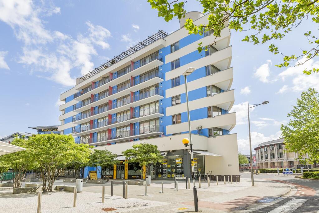 Main image of property: Waverley House, City Centre