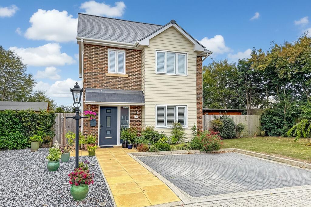 Delfont Grove, Angmering, BN16, Angmering
