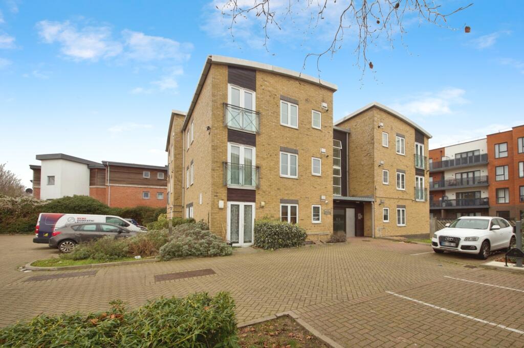 Main image of property: Romside Place, Romford, RM7