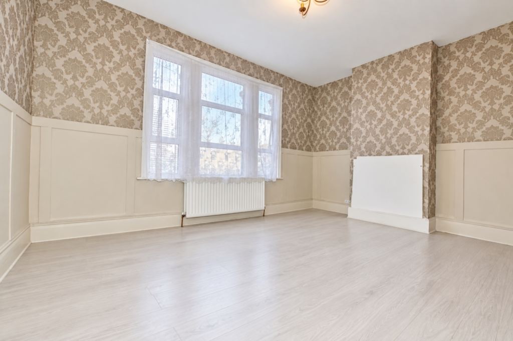 Apartment in London - View 2