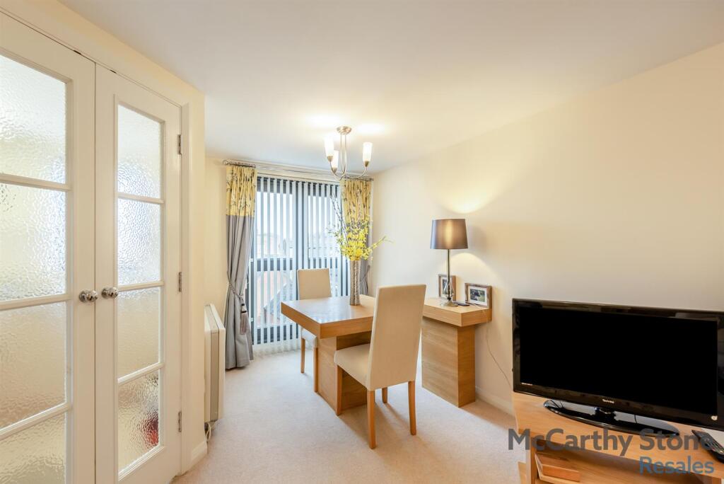 Forest Court, Union Street, Chester - View 5