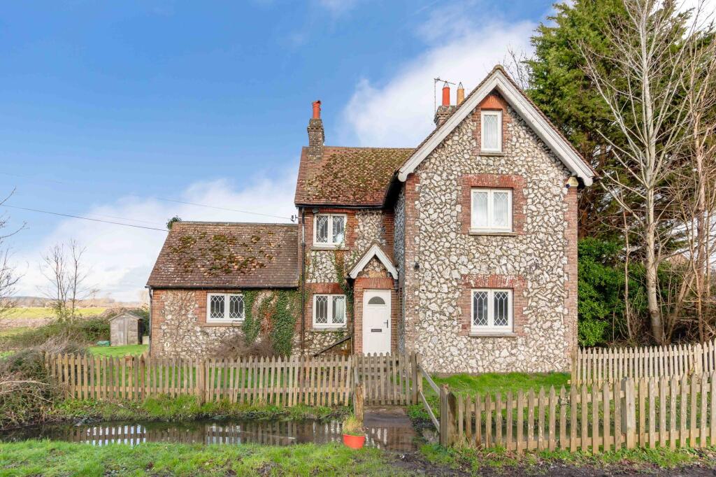 Main image of property: Lower Stoneham Farm, Stoneham, BN8