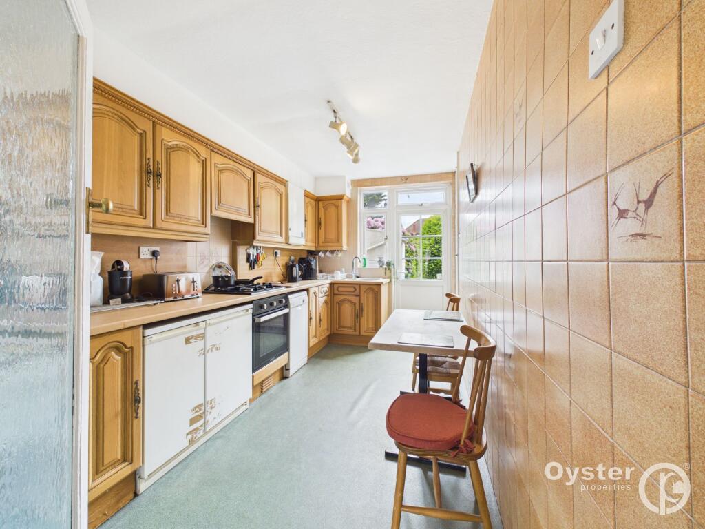 House in London, Bowes Park, New Southgate - View 3