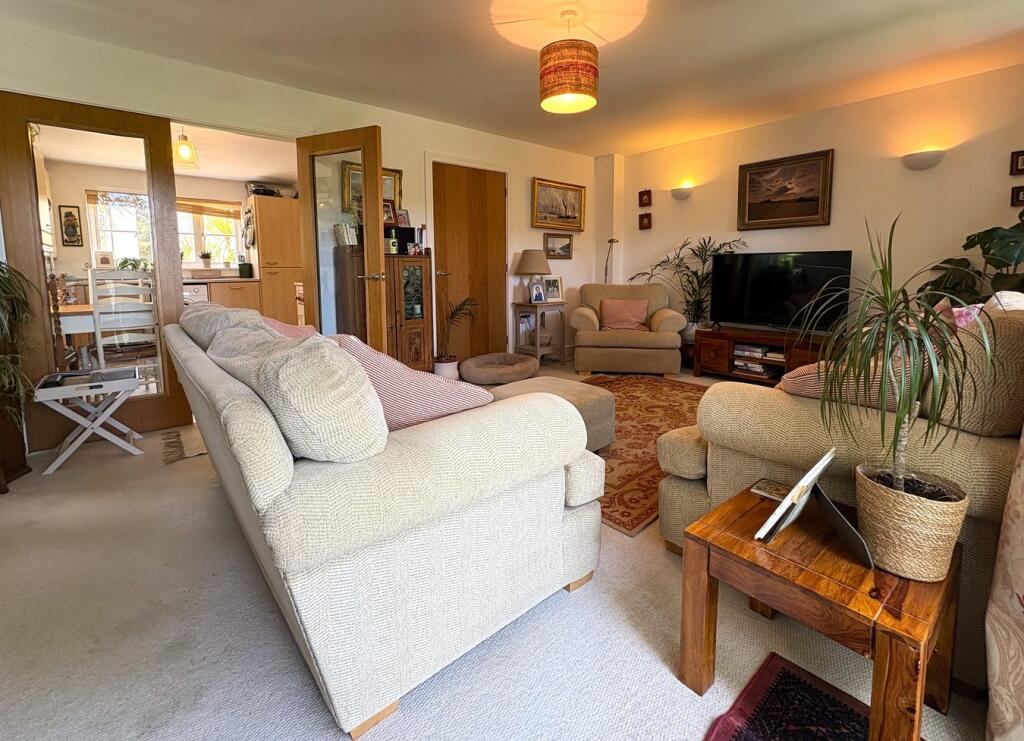 Garrett Close, Seaton, Devon, EX12 photo 4