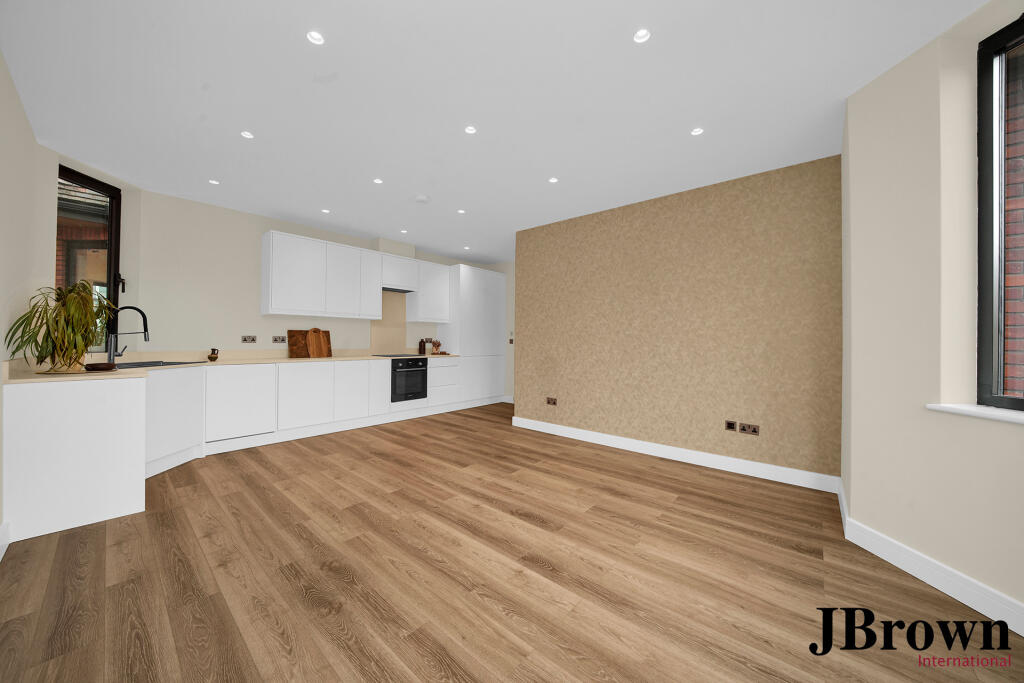 Main image of property: Park Lane, Croydon, Surrey, CR0