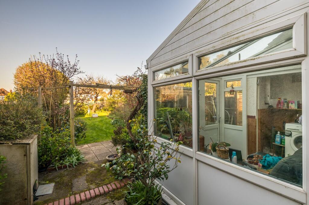 Herne Hill Road, London, SE24 photo 3