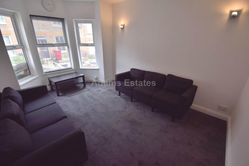 House in Reading - View 2
