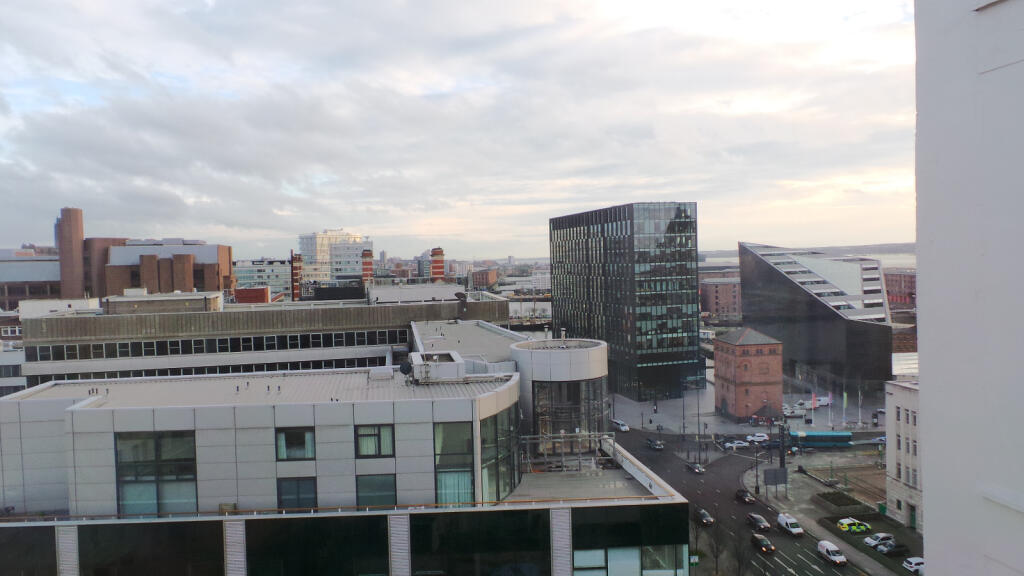 Apartment in Liverpool - View 5