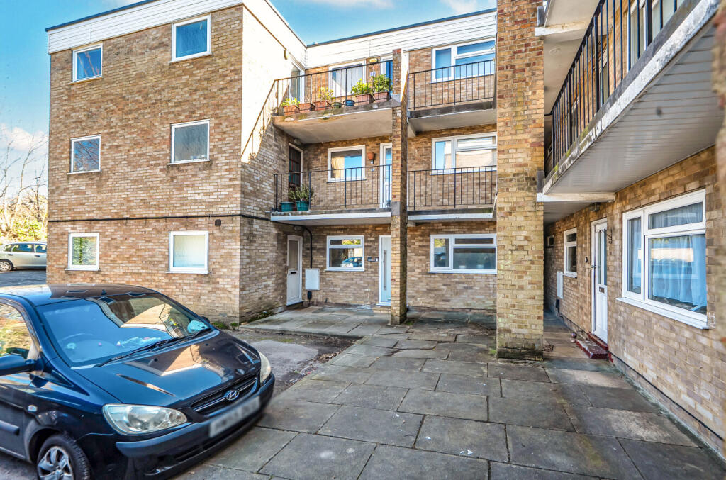 Main image of property: Lyndhurst Road, Hove, East Sussex, BN3